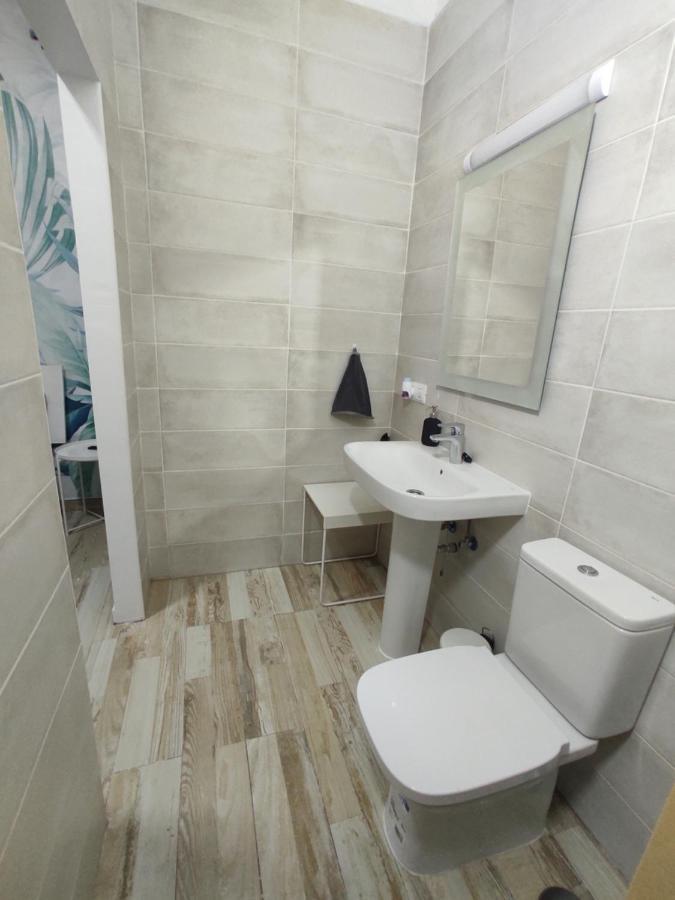 Habitación cactus, entrada privada y baño privado en suite by flamingo house Arrecife (Lanzarote) Exterior foto
